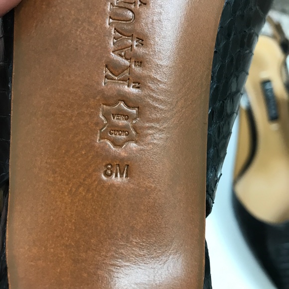 Kay Unger sling back mid heel pump - Picture 4 of 8